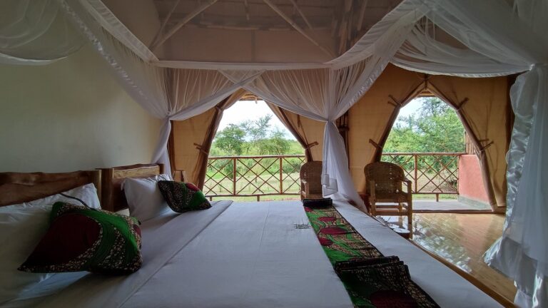 Murchison Falls Bamboo Village Lodge