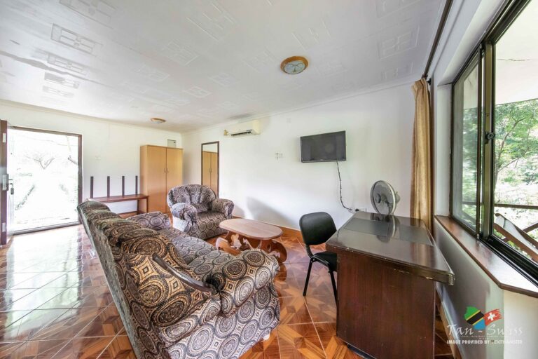 Tanswis Lodge, Mikumi